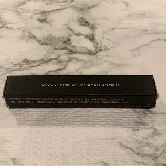 ⭐️$2⭐️ Add-on Laritzy Cosmetics Gloss Shade Vibe - Picture 6 of 9